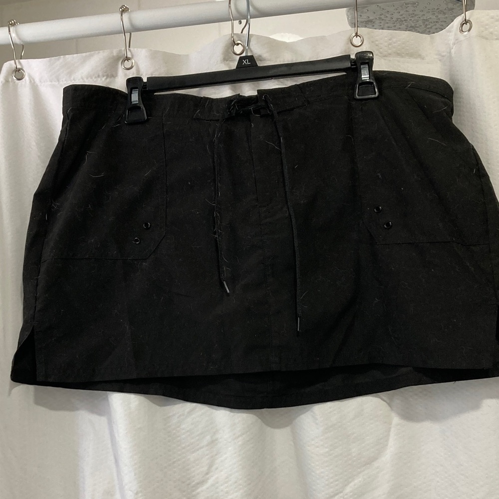 Tropical Escape Black Mini Skirt